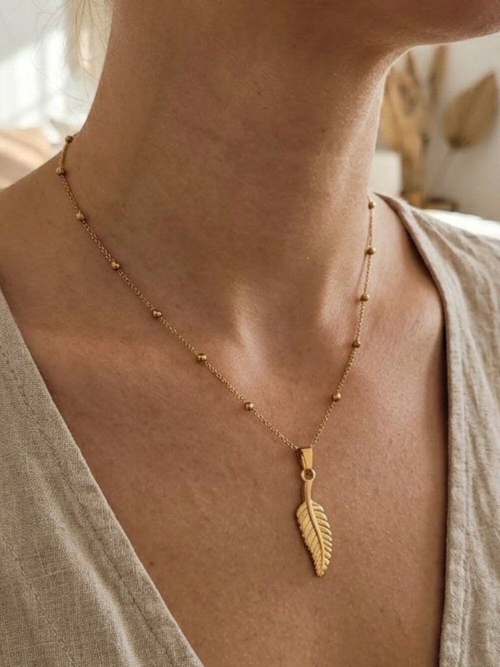 Gold Feather Pendant Necklace Dainty Satellite Chain Boho Minimalist Jewelry